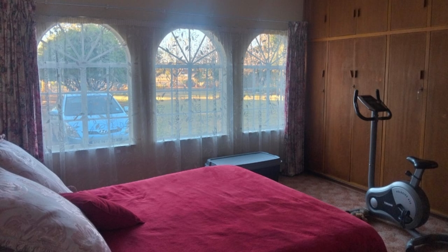 3 Bedroom Property for Sale in Universitas Free State